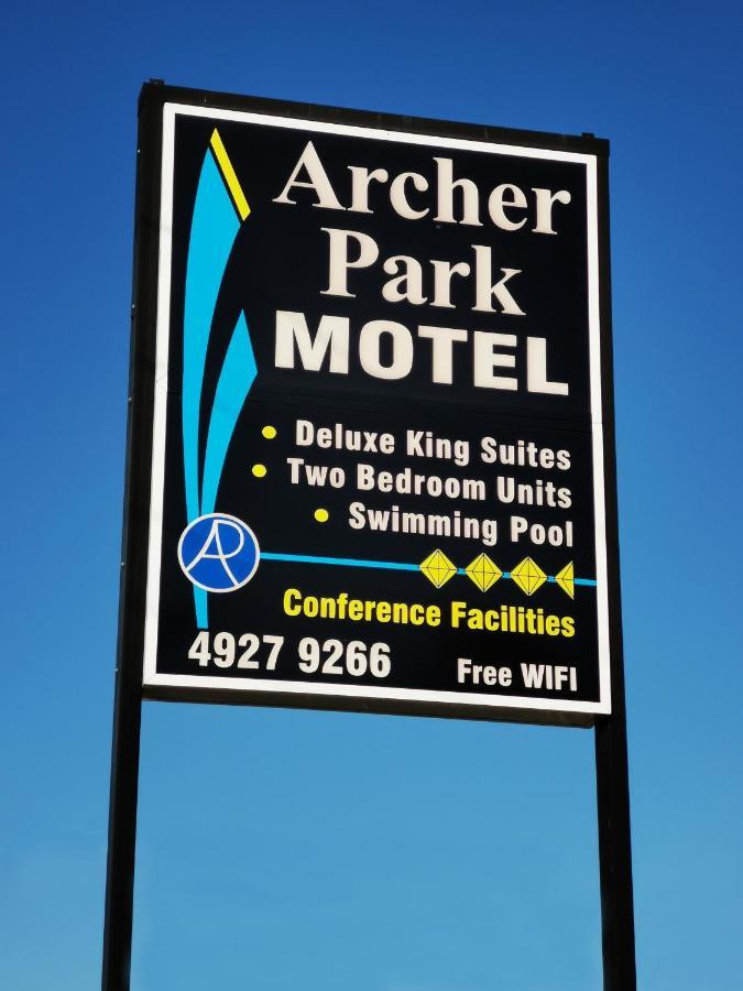 Archer Park Motel Rockhampton Kültér fotó
