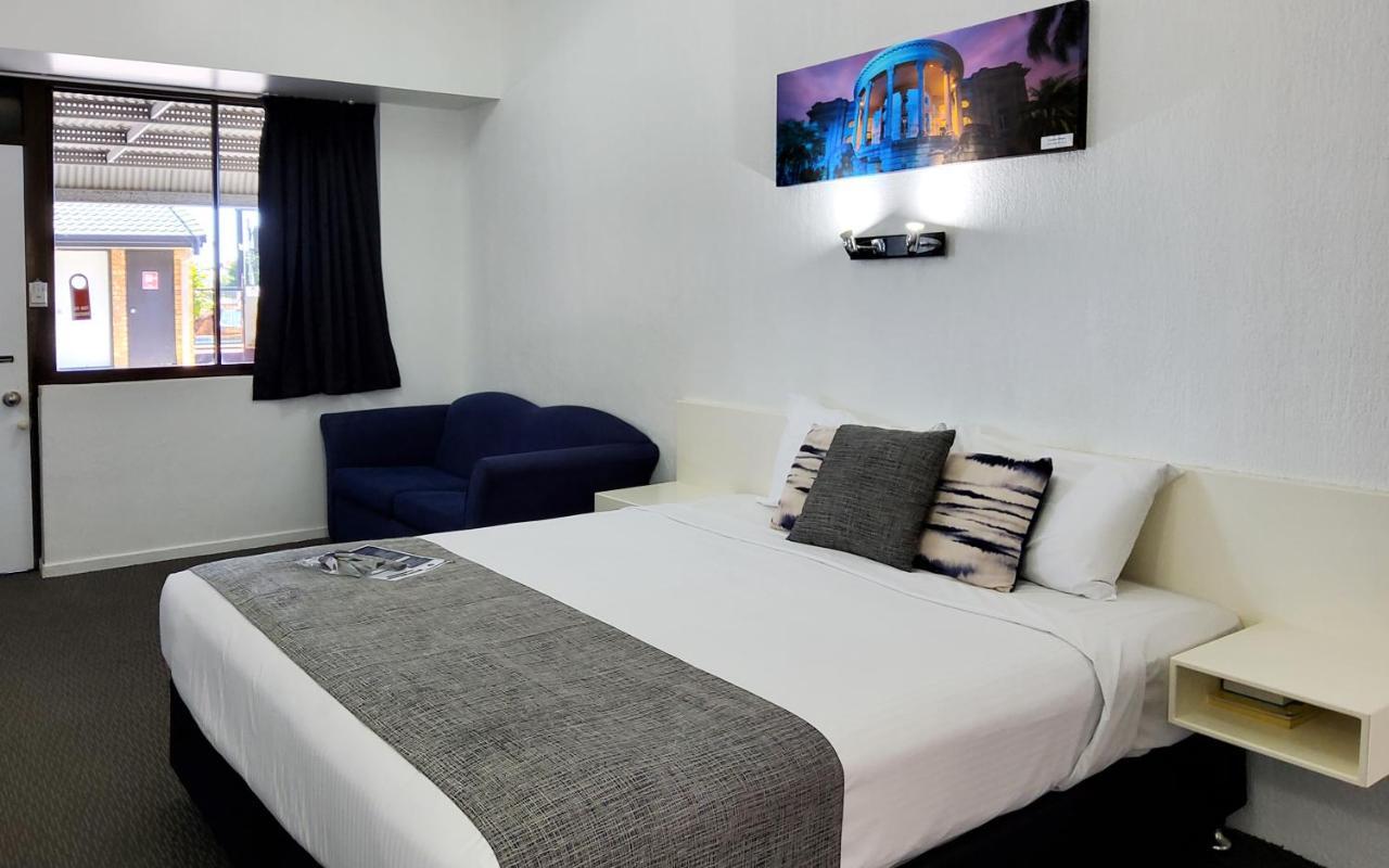 Archer Park Motel Rockhampton Kültér fotó